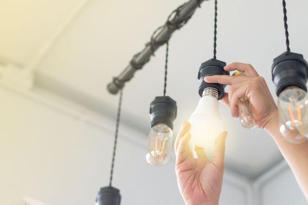 Cost of Light Bulb Changing Service in Jonesboro