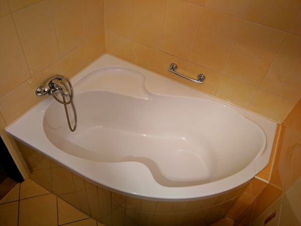Cost of Tub Handrail Installation in Jonesboro