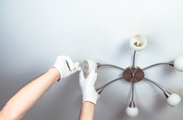 Cost of Chandelier Bulb Installation in Jonesboro