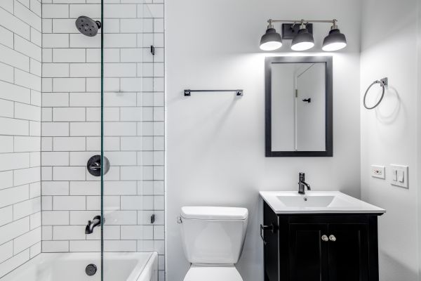 Cost of Bathroom Hardware Installation in Jonesboro